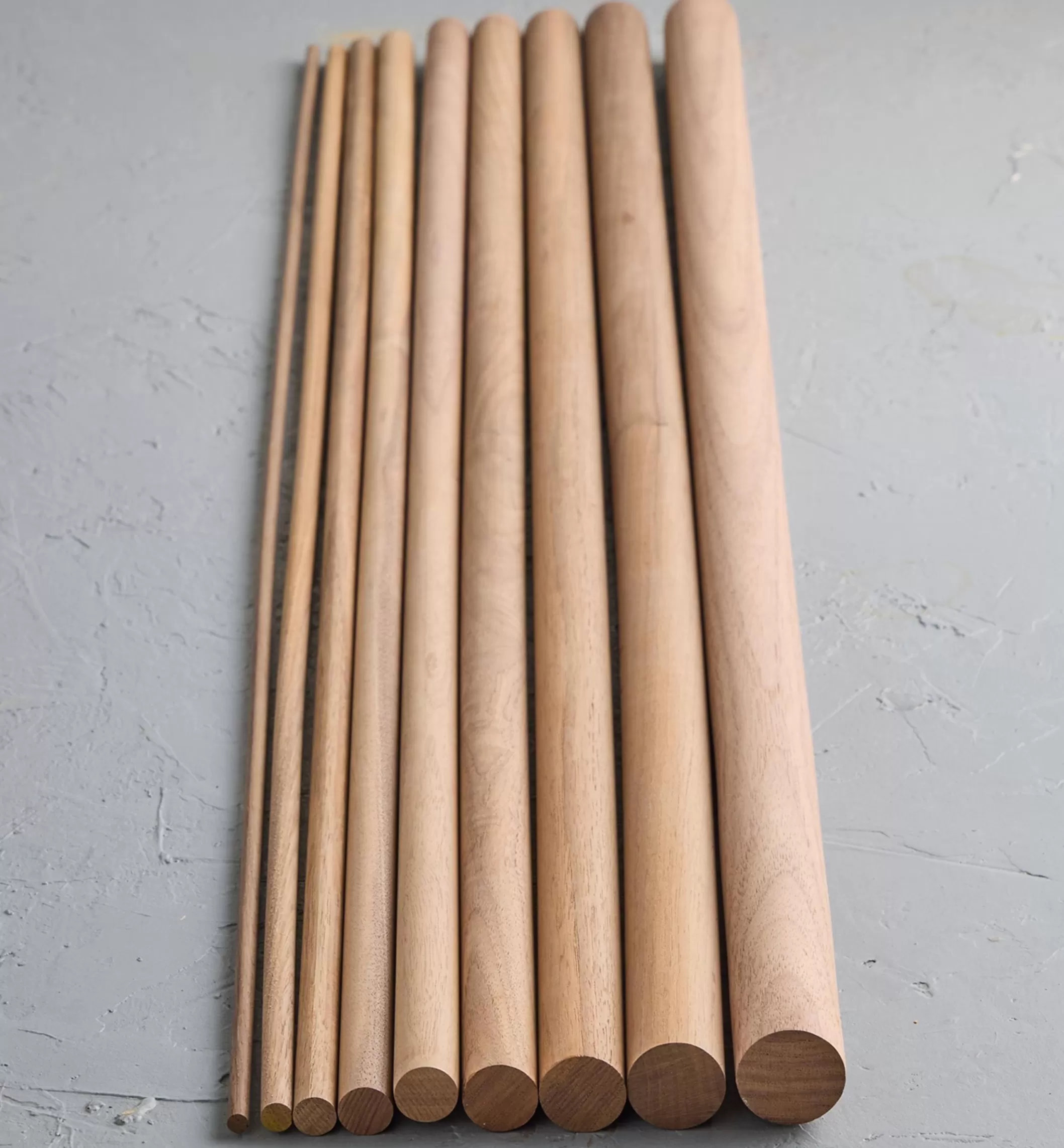 Outlet Lee Valley 36" Walnut Dowel Rods