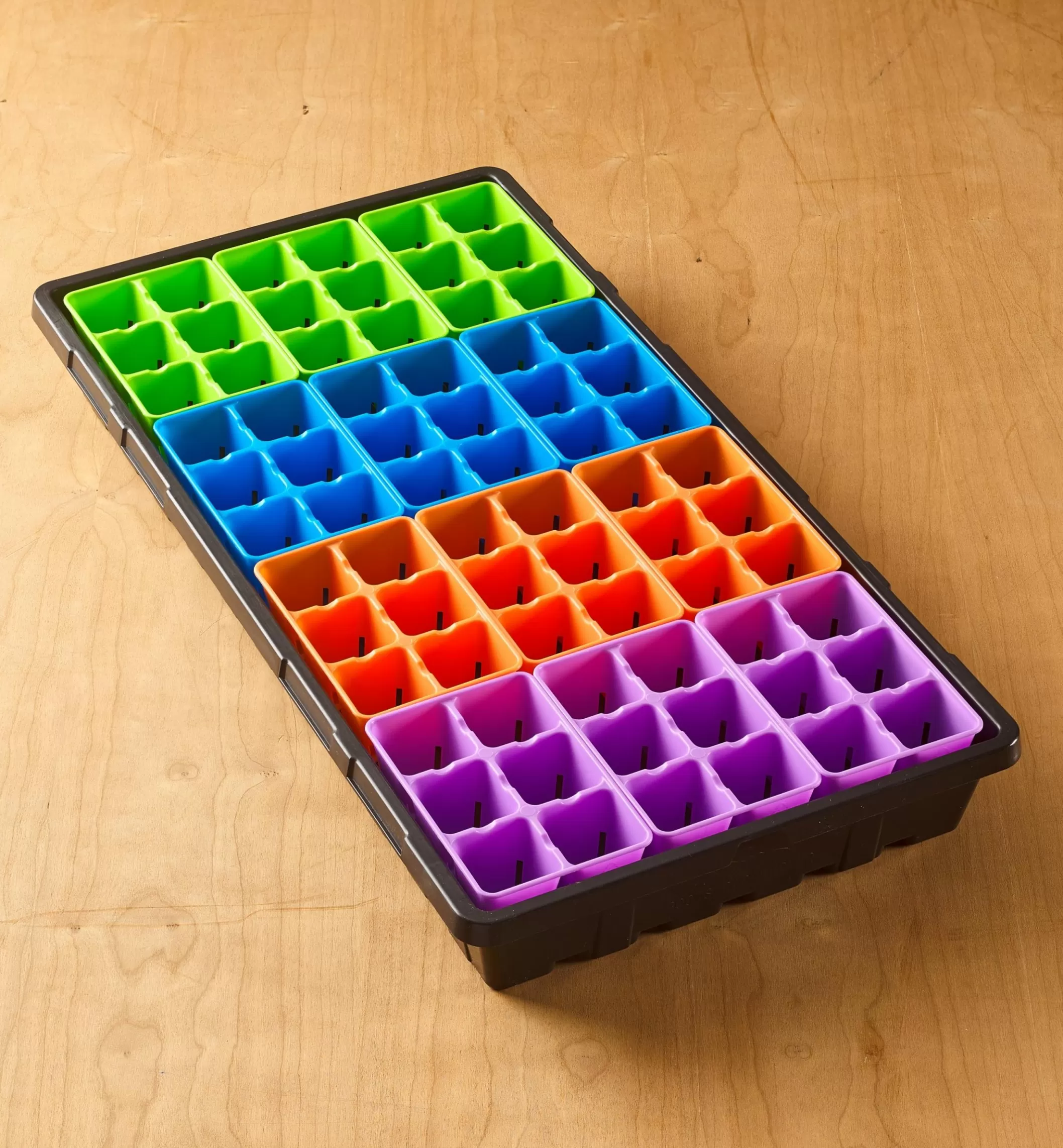 Clearance Lee Valley 72-Cell Modular Seed Starter With Propagation Tray
