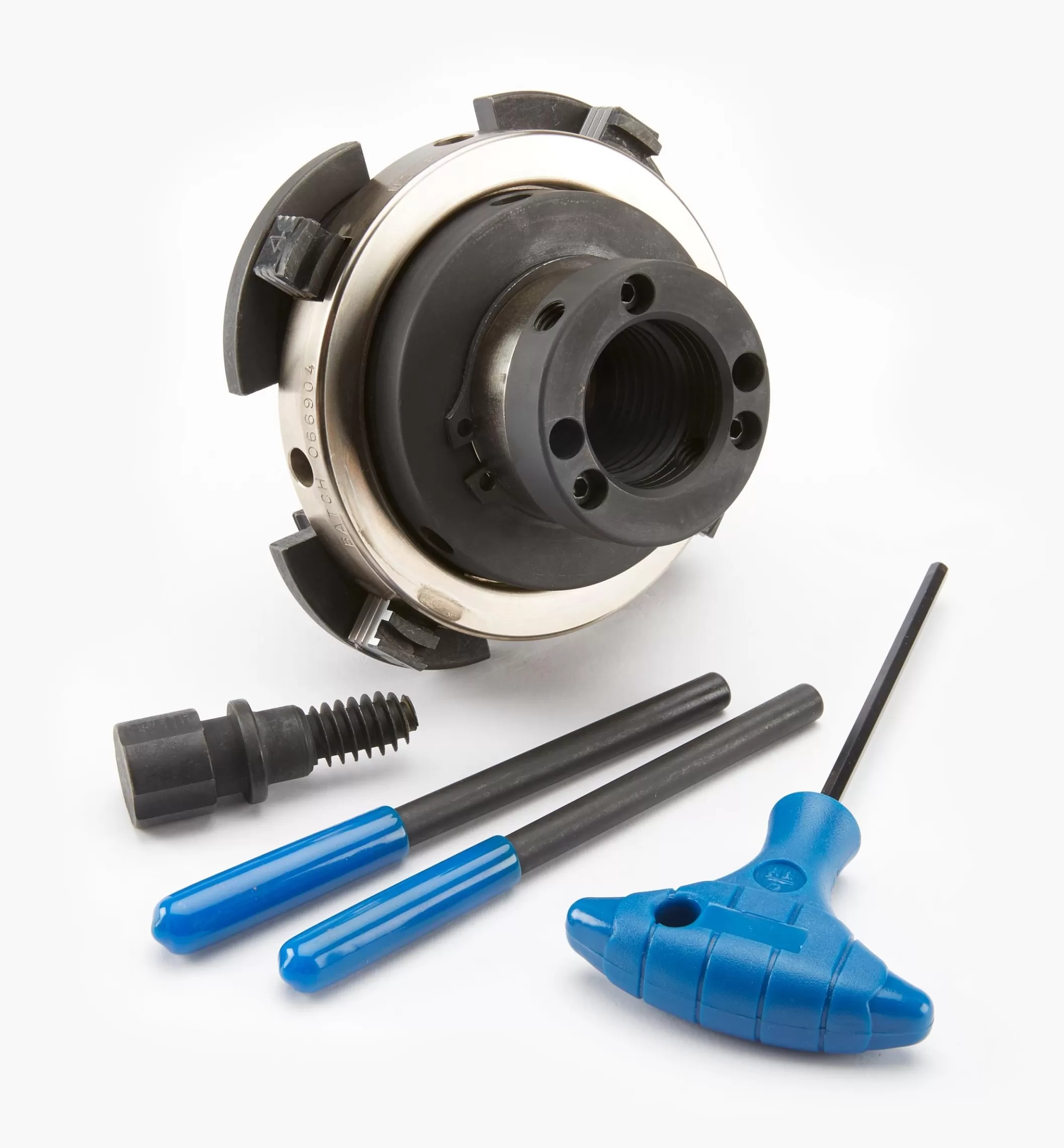 Shop Lee Valley Basic Oneway Scroll Chuck Kits