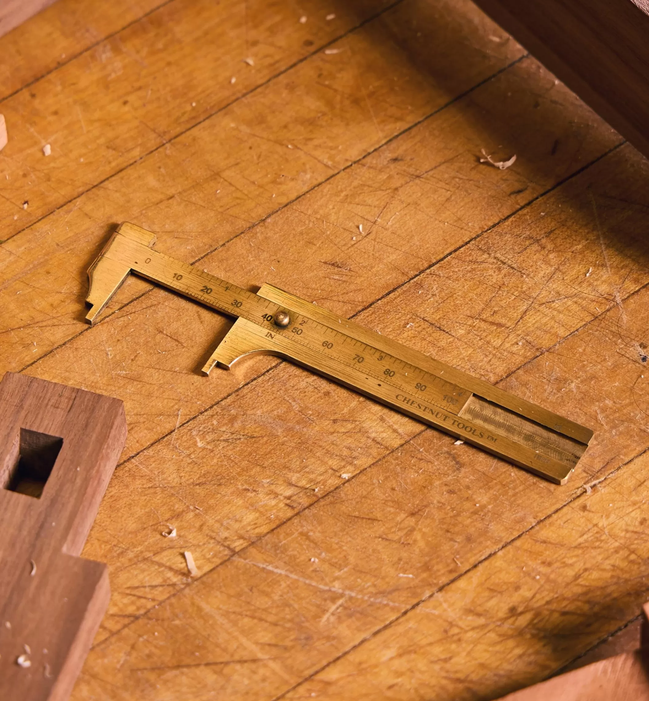 Outlet Lee Valley Brass Caliper