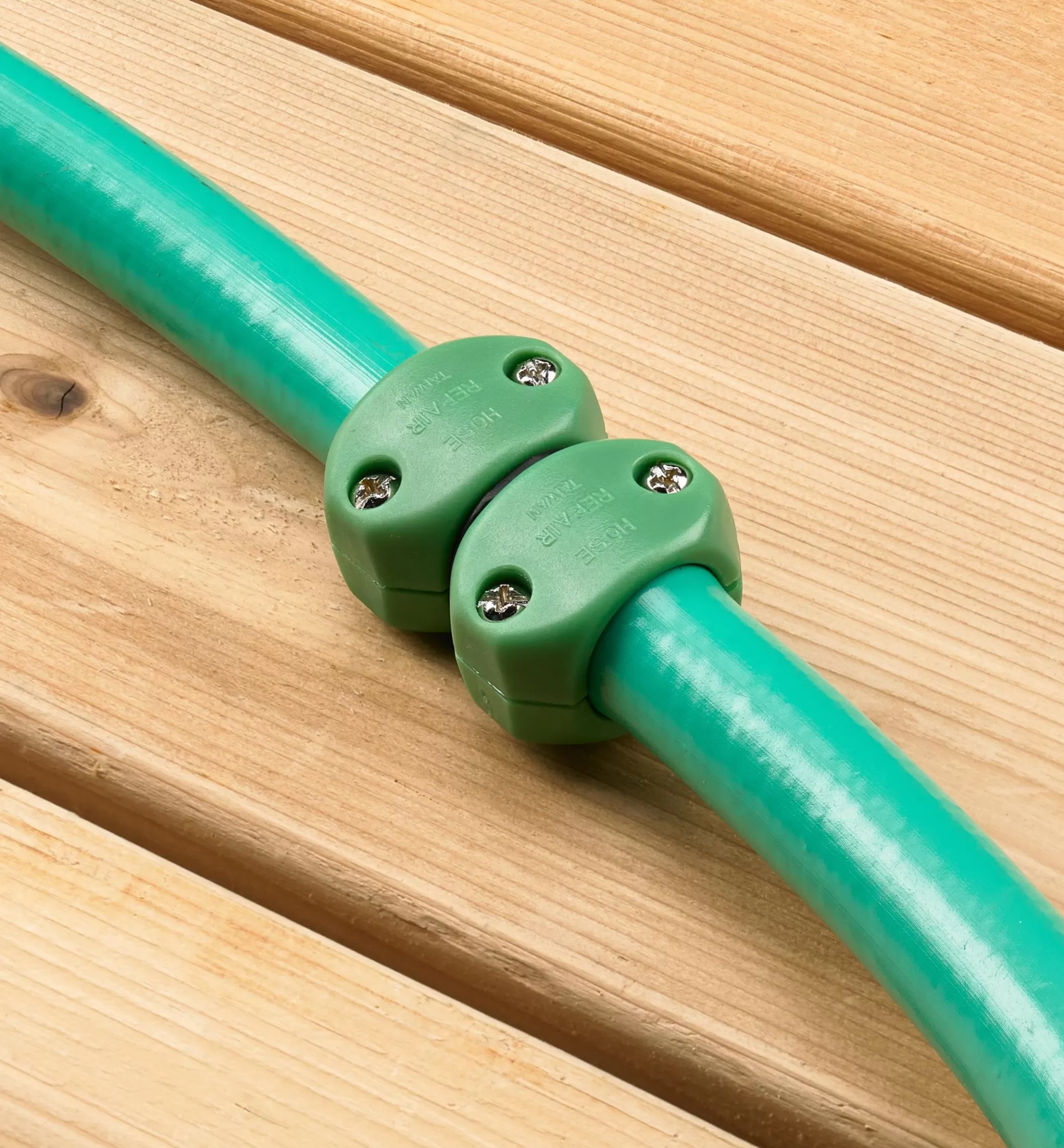 New Lee Valley Hose Mender
