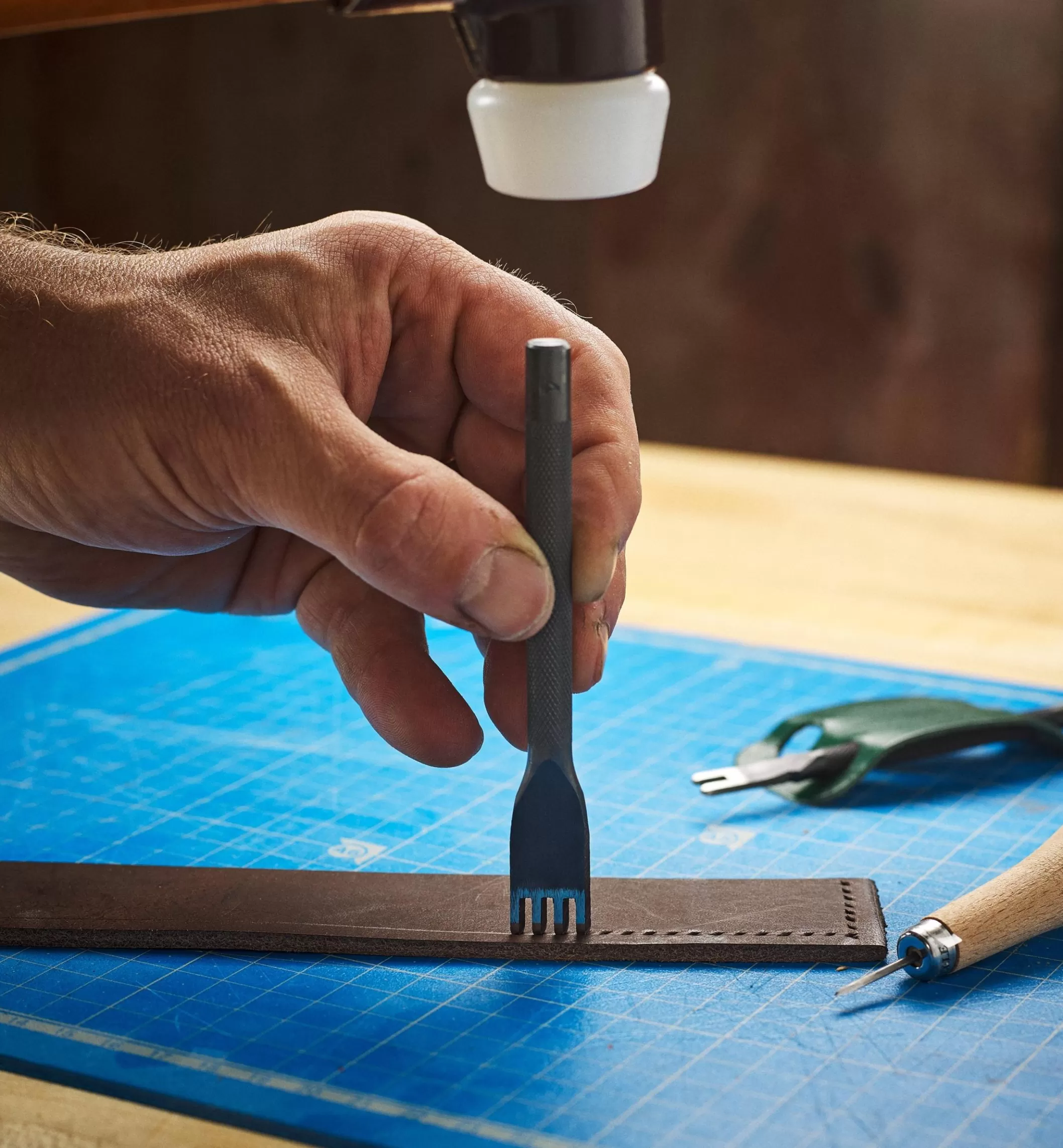 Online Lee Valley Leather-Stitching Chisels & Awl Sets