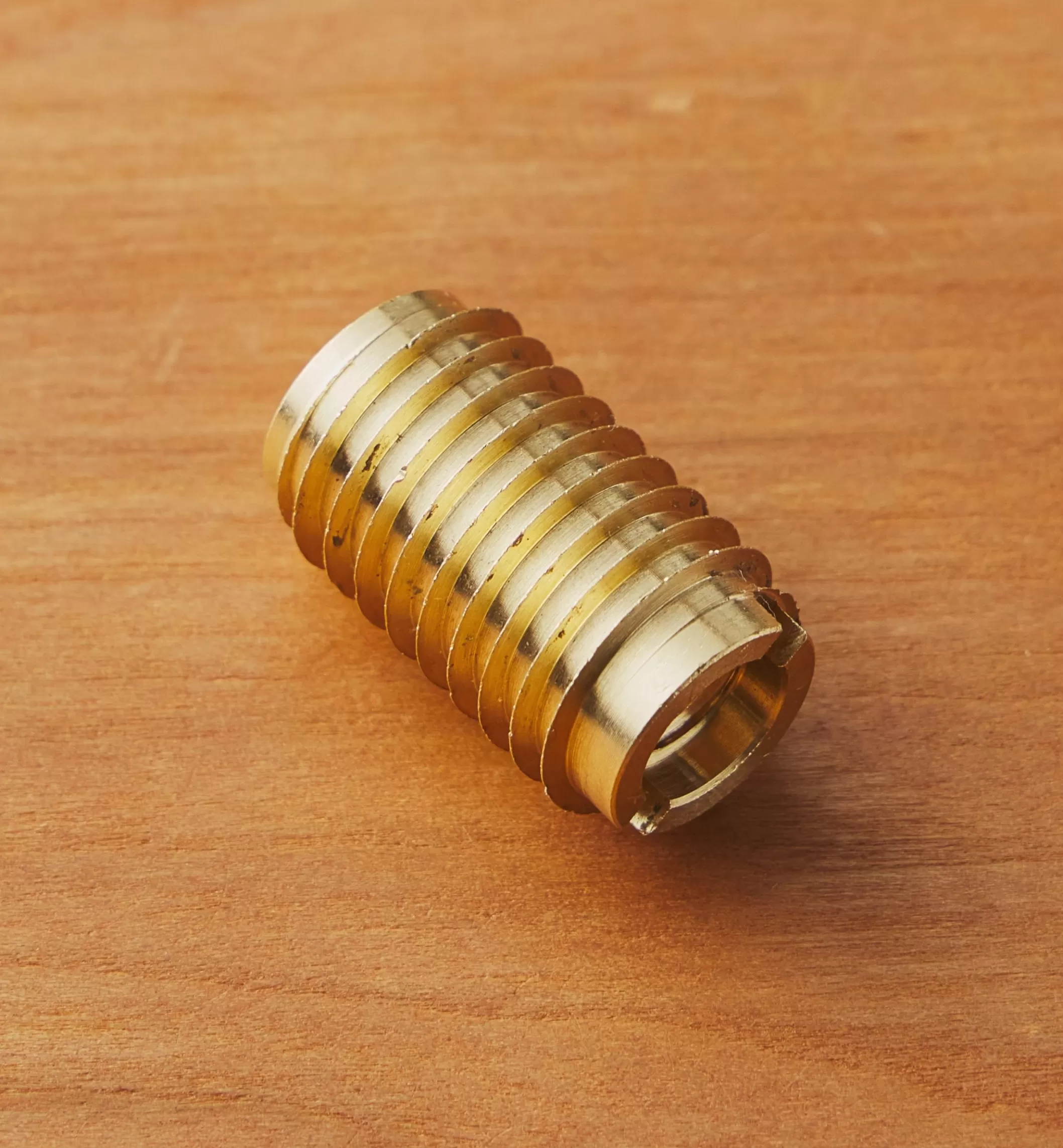 Outlet Lee Valley Long 5/16-18 Brass Knife-Edge Insert Nut