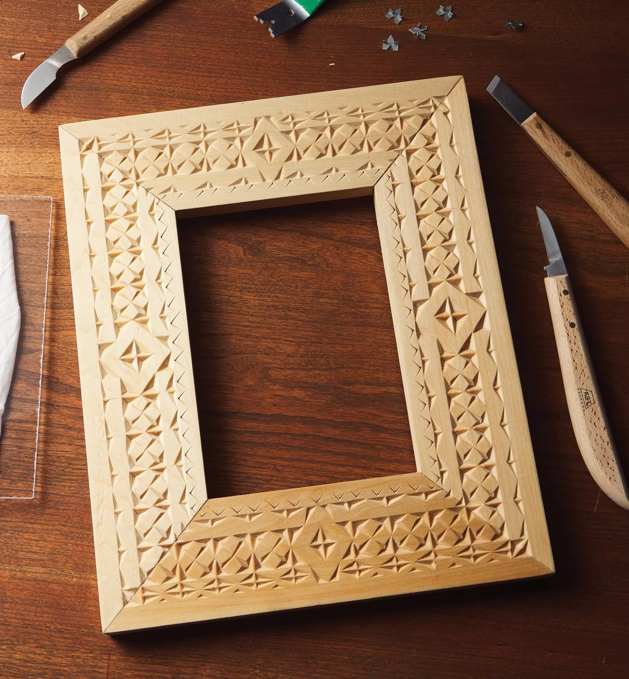 Sale Lee Valley Make It Yourself Chip Carving A Picture Frame Kit