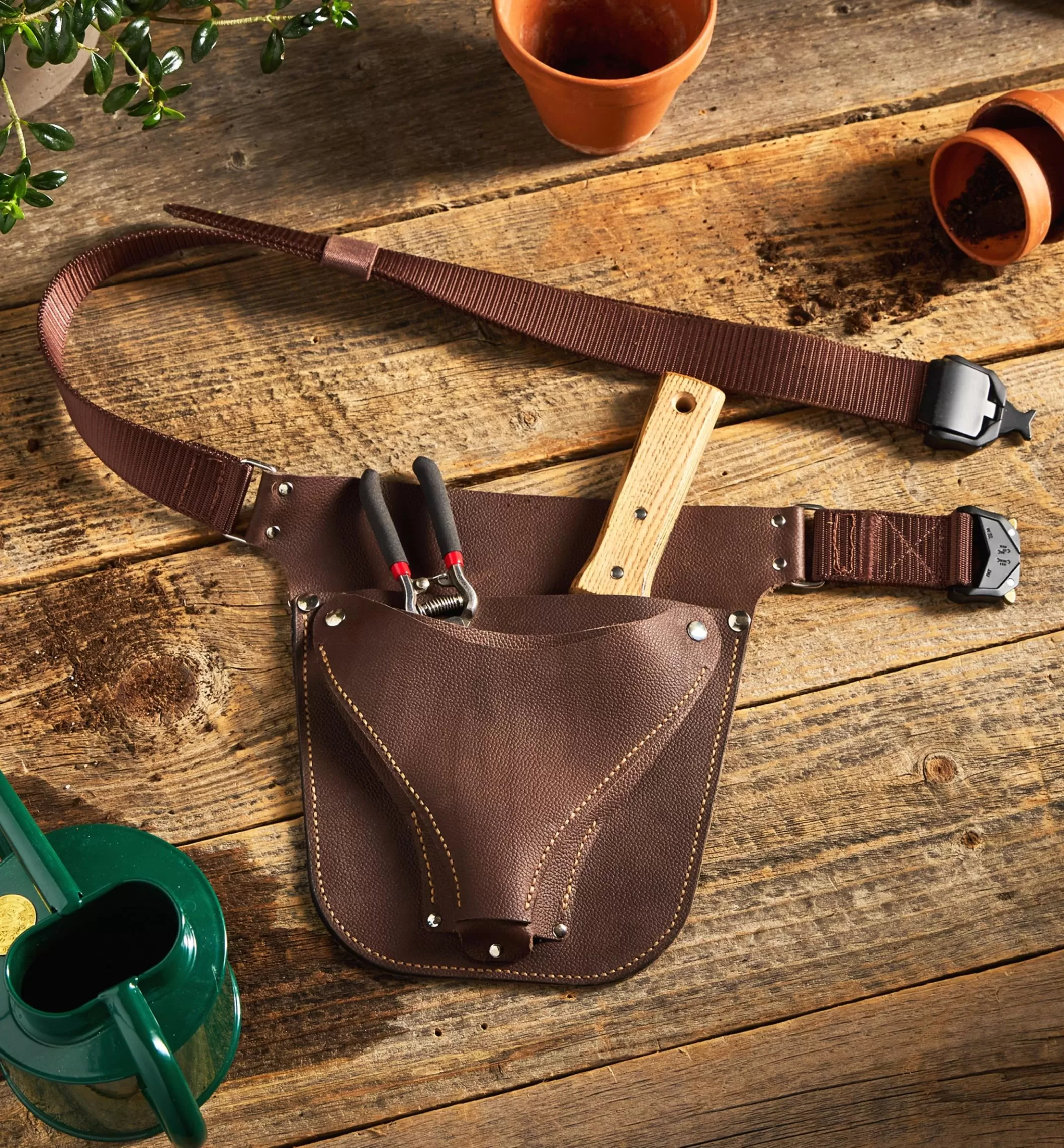 Cheap Lee Valley Make It Yourself Gardener's Leather Tool Belt Kit