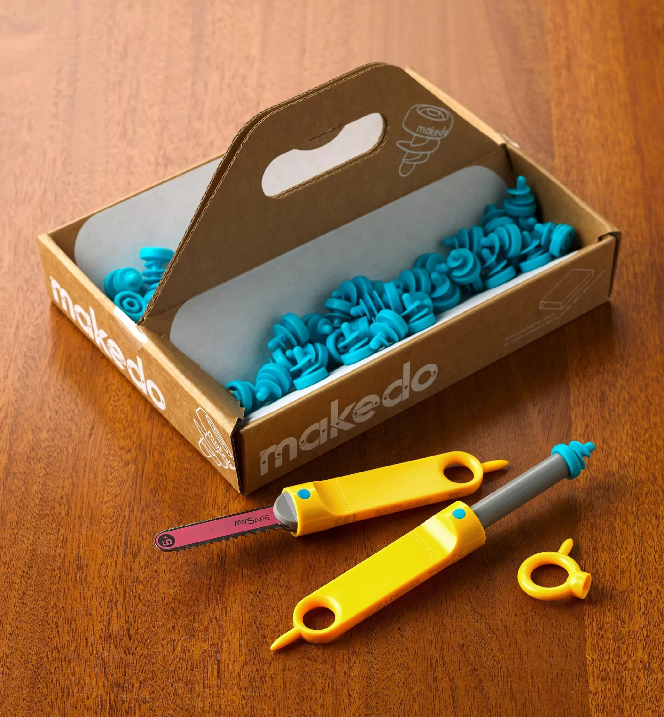 Clearance Lee Valley Makedo Cardboard-Building System