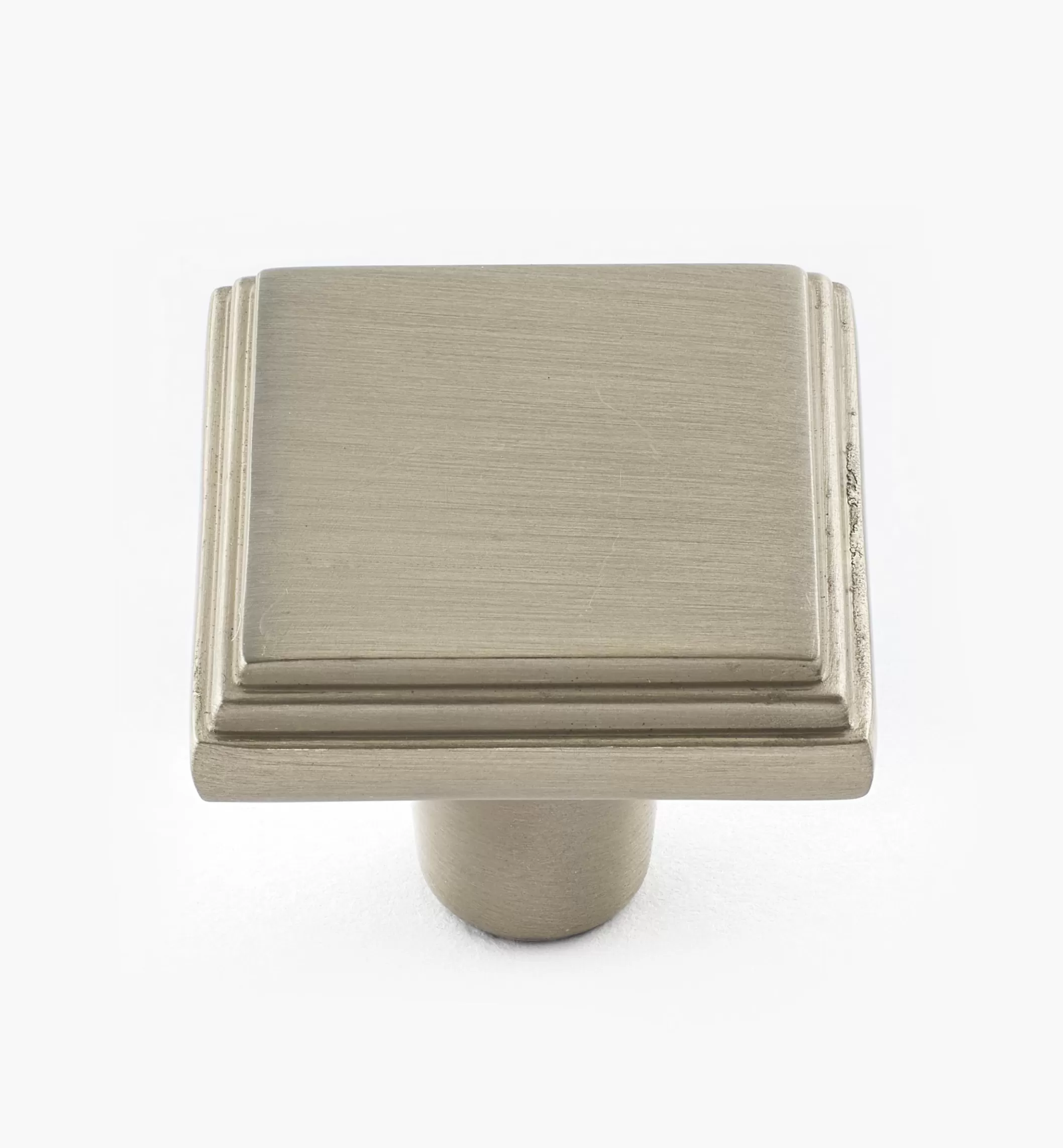 Hot Lee Valley Manor Square Knobs