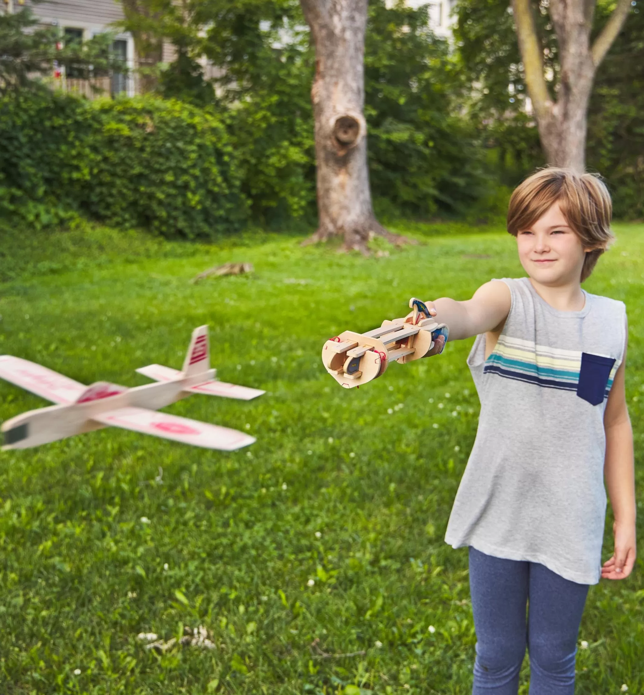 Cheap Lee Valley Paper Airplane Launcher Kit