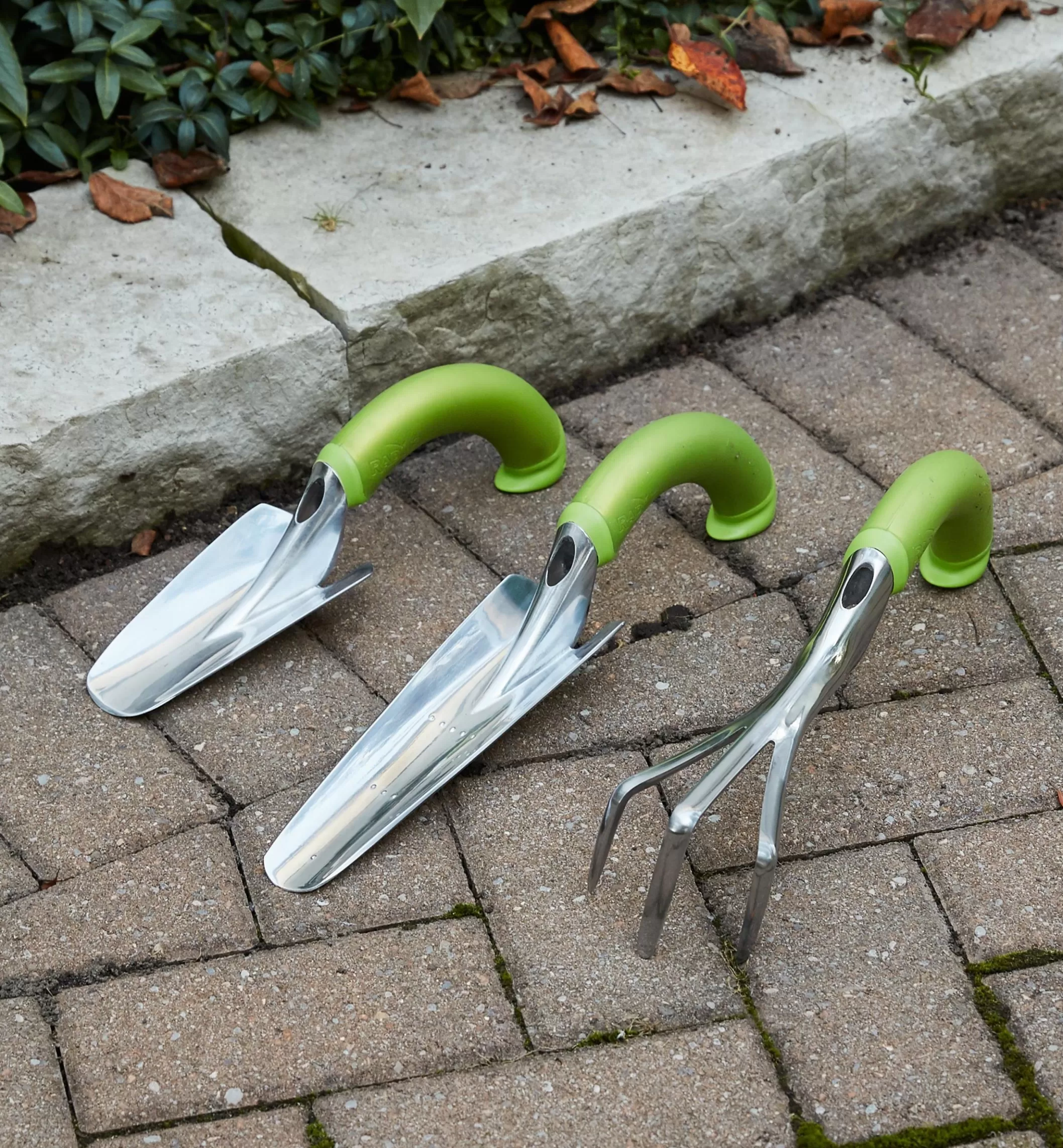 Store Lee Valley Radius Ergonomic Hand Tools