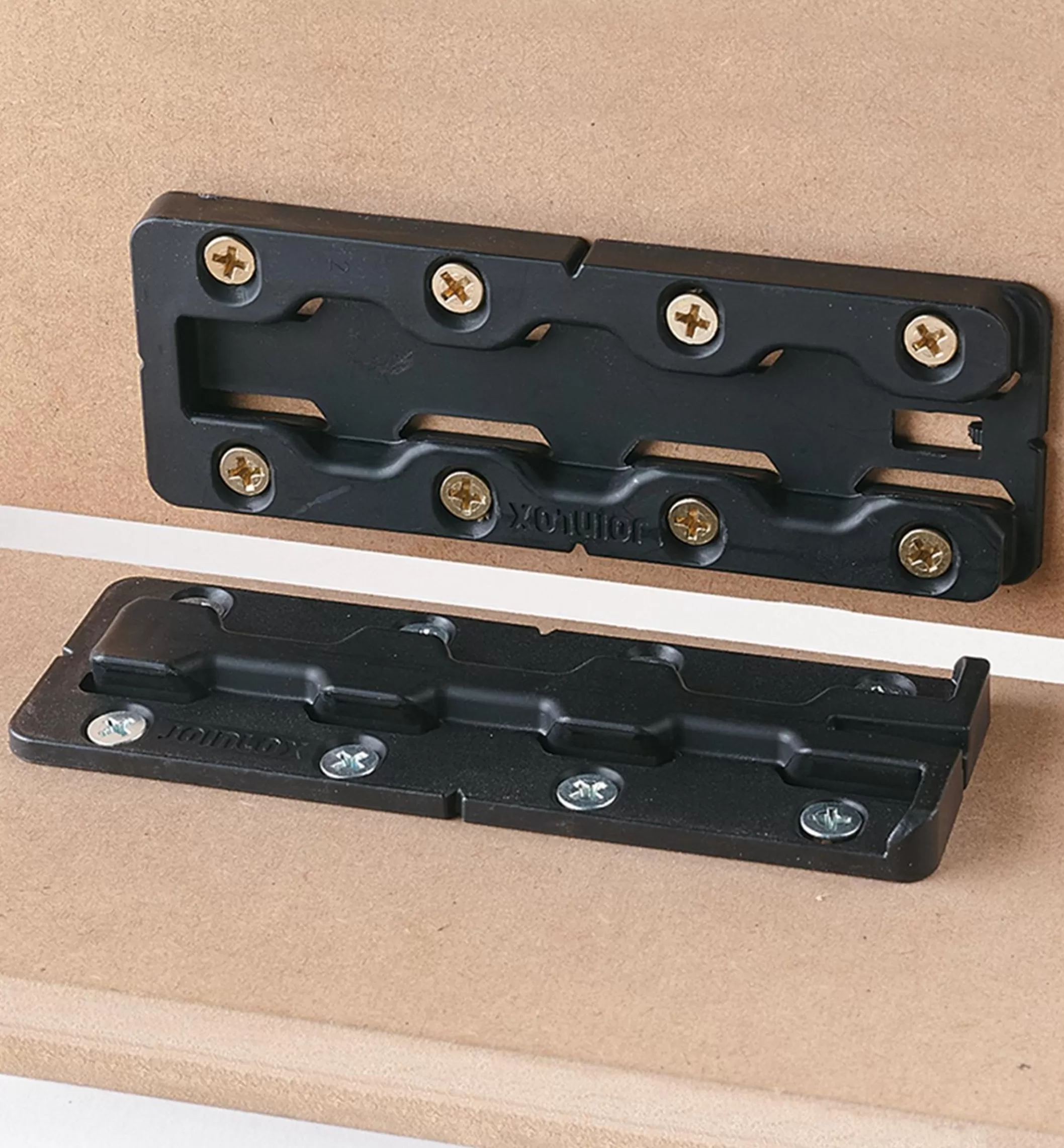 Clearance Lee Valley Striplox Surface-Mount Connectors