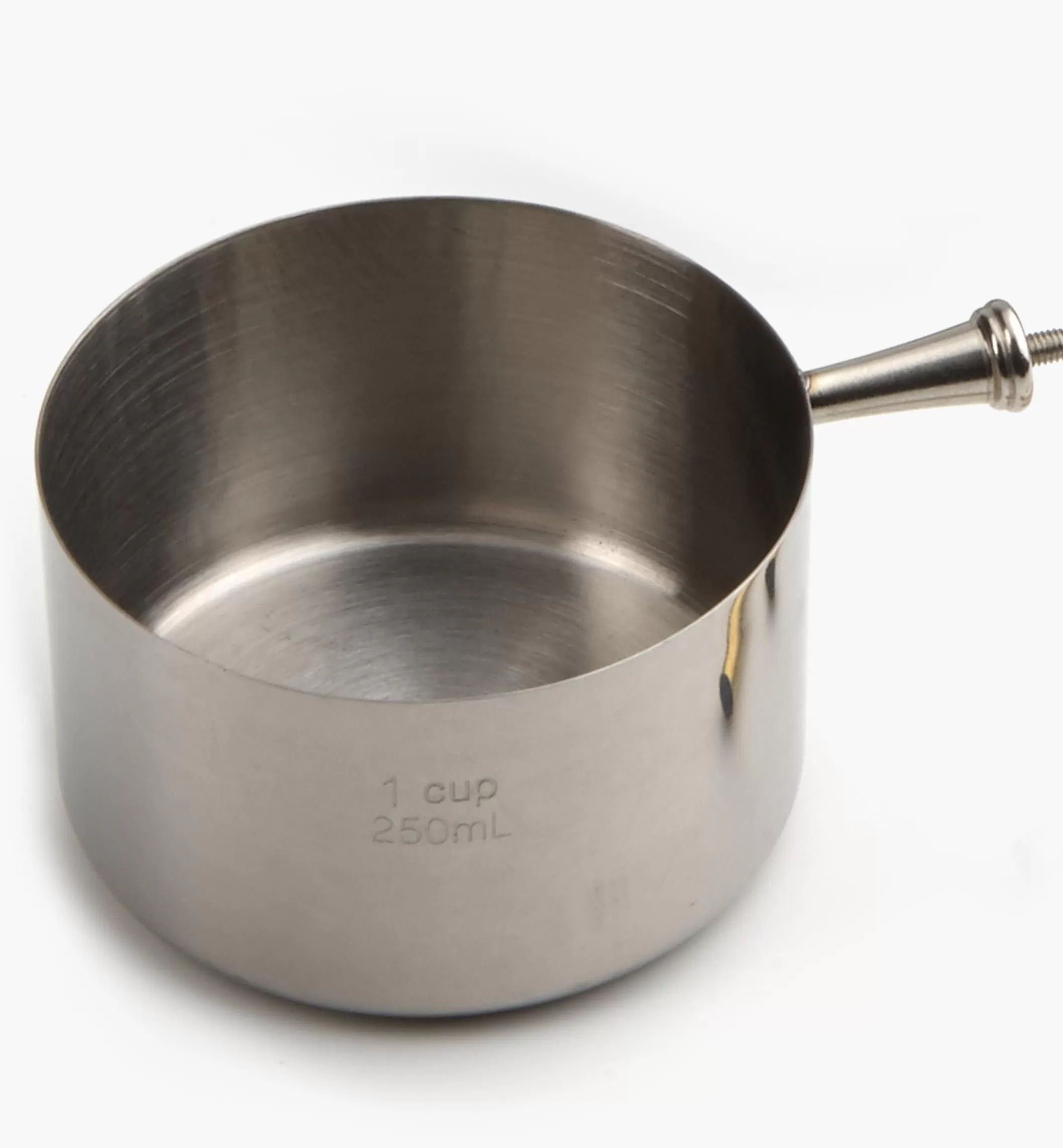 New Lee Valley Turned Measuring Cups Hardware