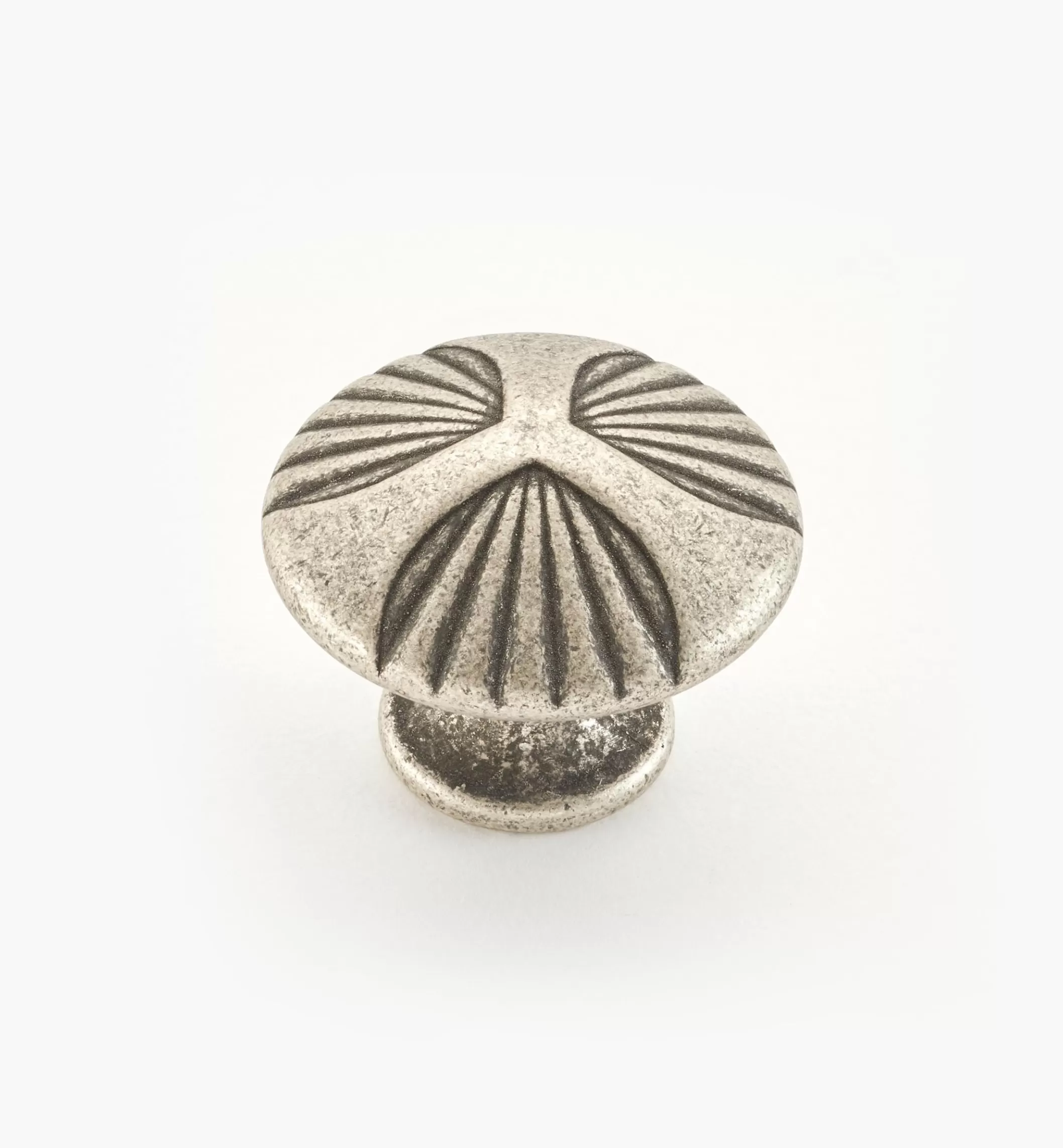 Cheap Lee Valley Venezia Knobs