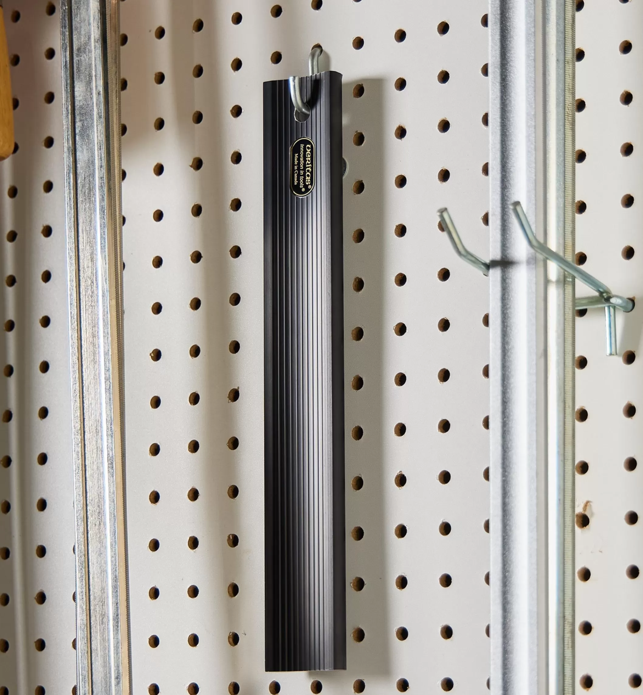 New Lee Valley Veritas Aluminum Straightedges