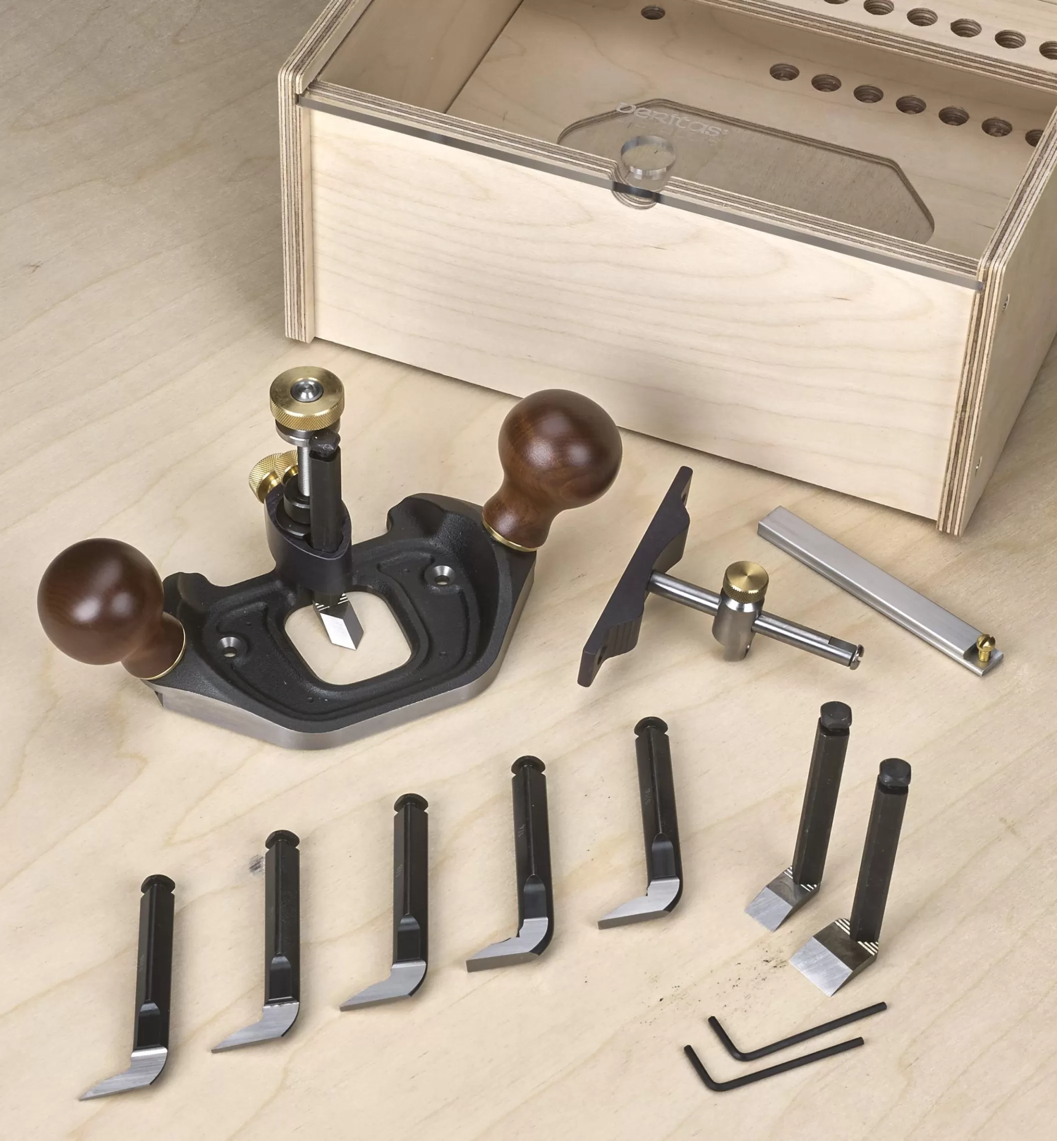 Flash Sale Lee Valley Veritas Large Router Plane, Box & Metric Blades Set