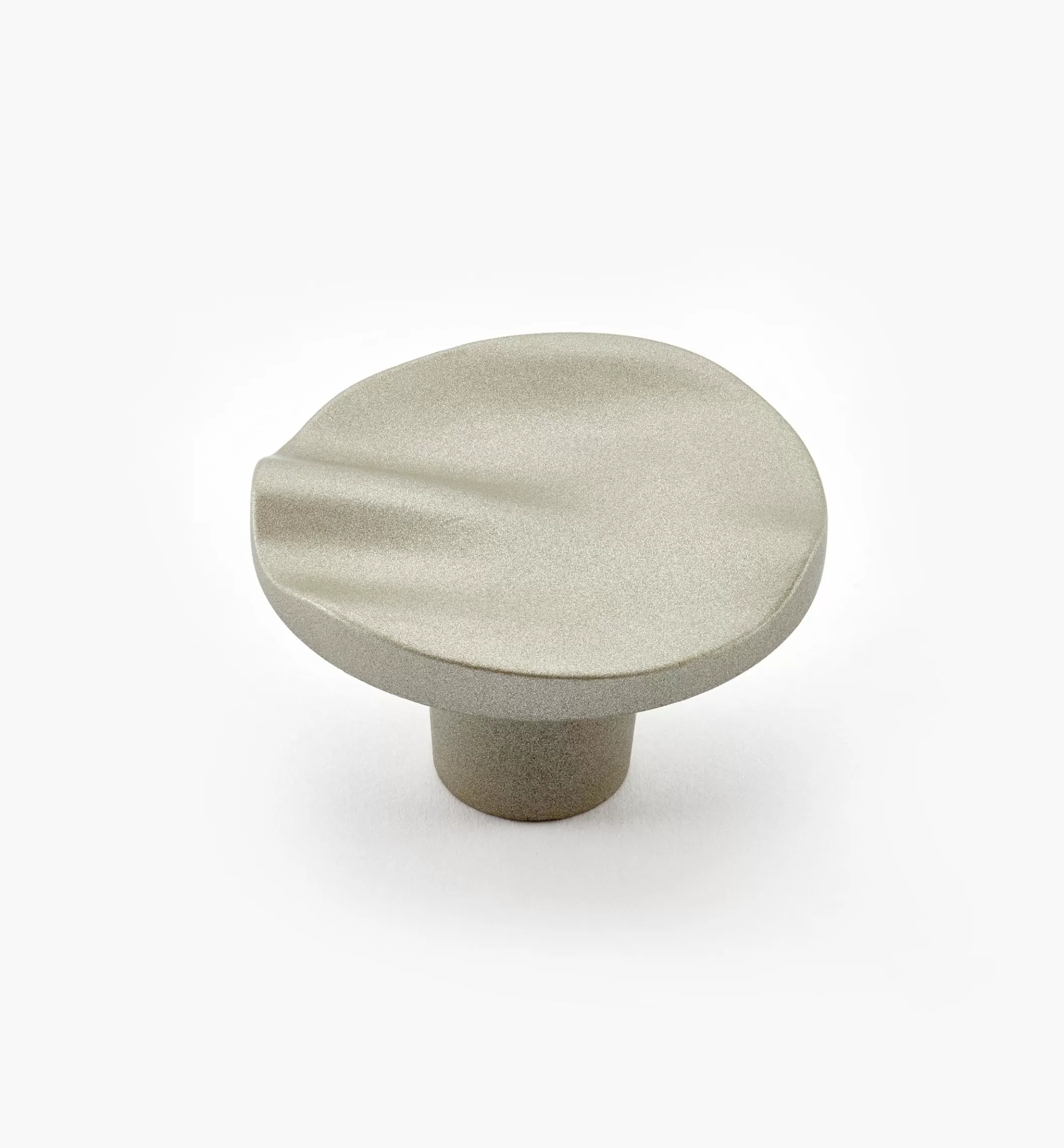 Cheap Lee Valley Waves Round Knob
