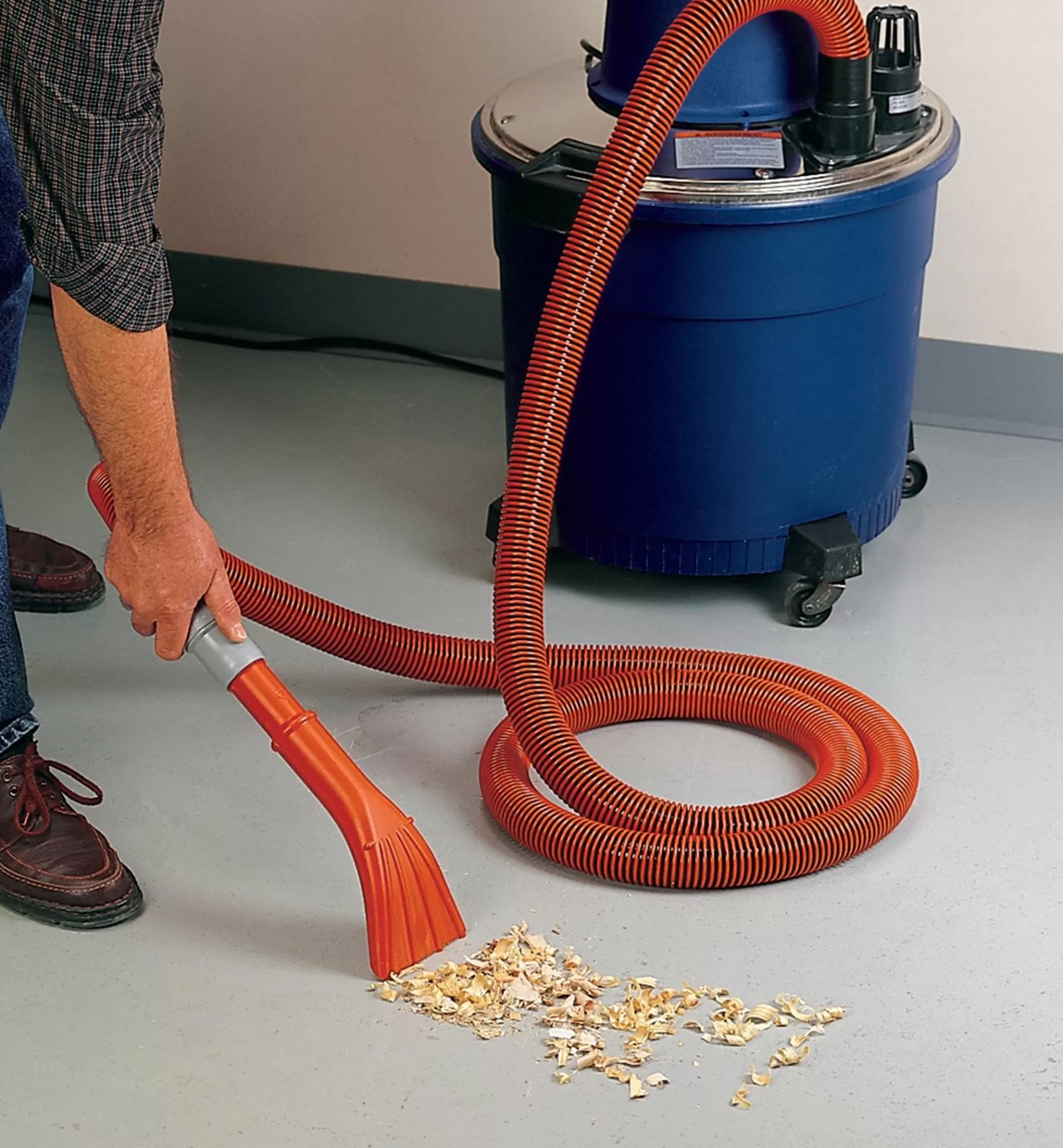 Cheap Lee Valley Wet/Dry Vacuum Accessory Kit
